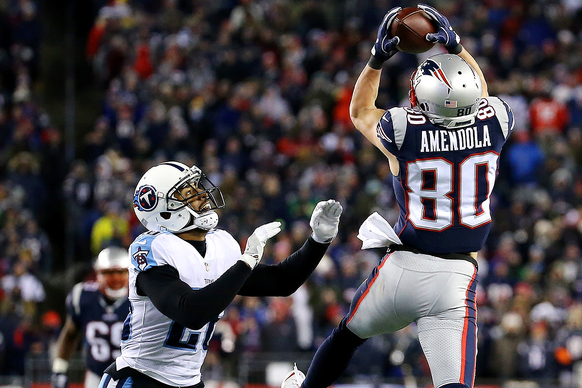 logan-ryan-danny-amendola.jpg